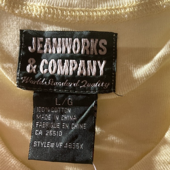 NWT Ladies Yellow Crop Top by Jeanworks and Company - Picture 2 of 6